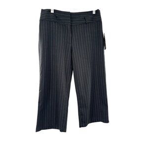 John Paul Richard Women's Capri‎ Cropped Pinstripe Pants Size 4 Black & Blue